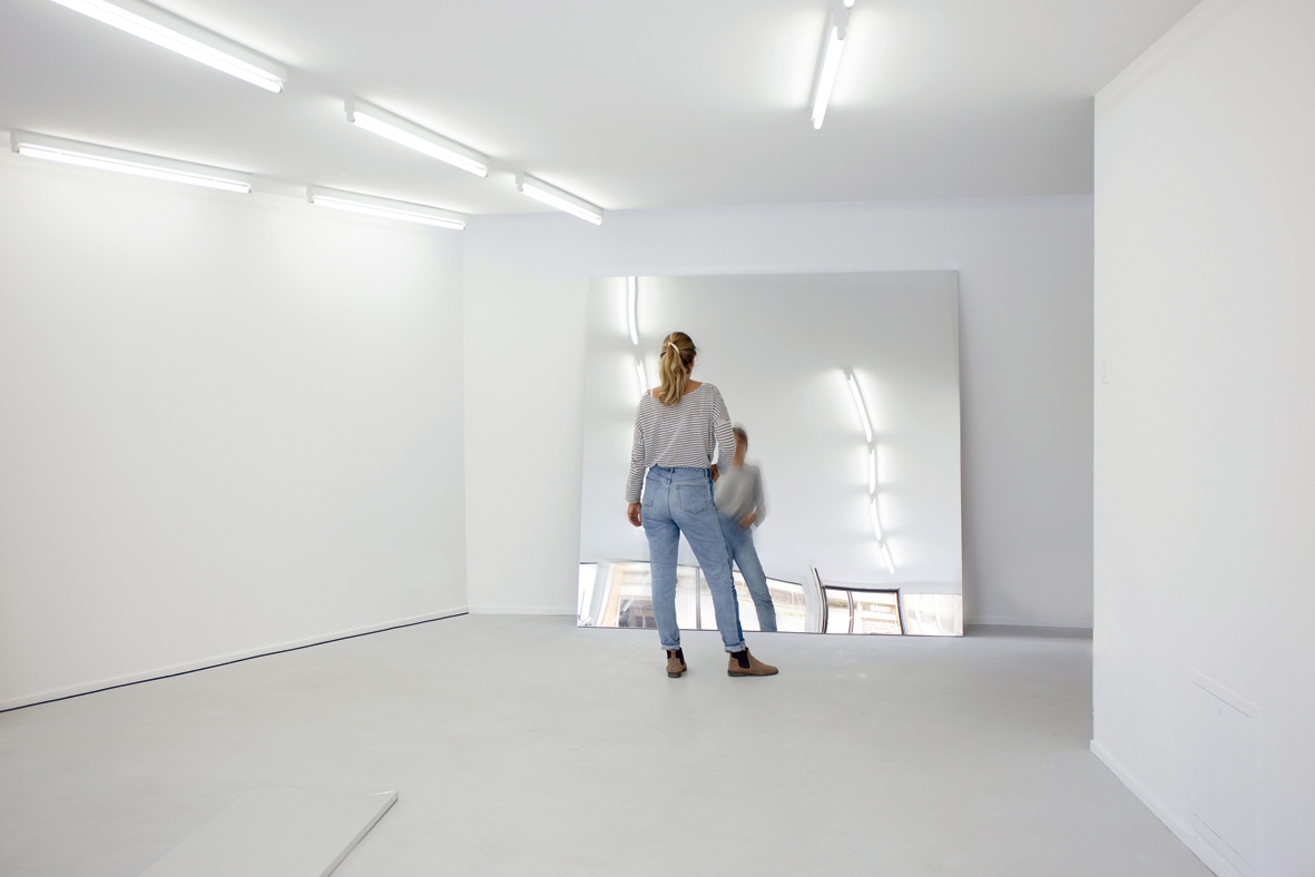 ART-j17_#HATE-AB002707