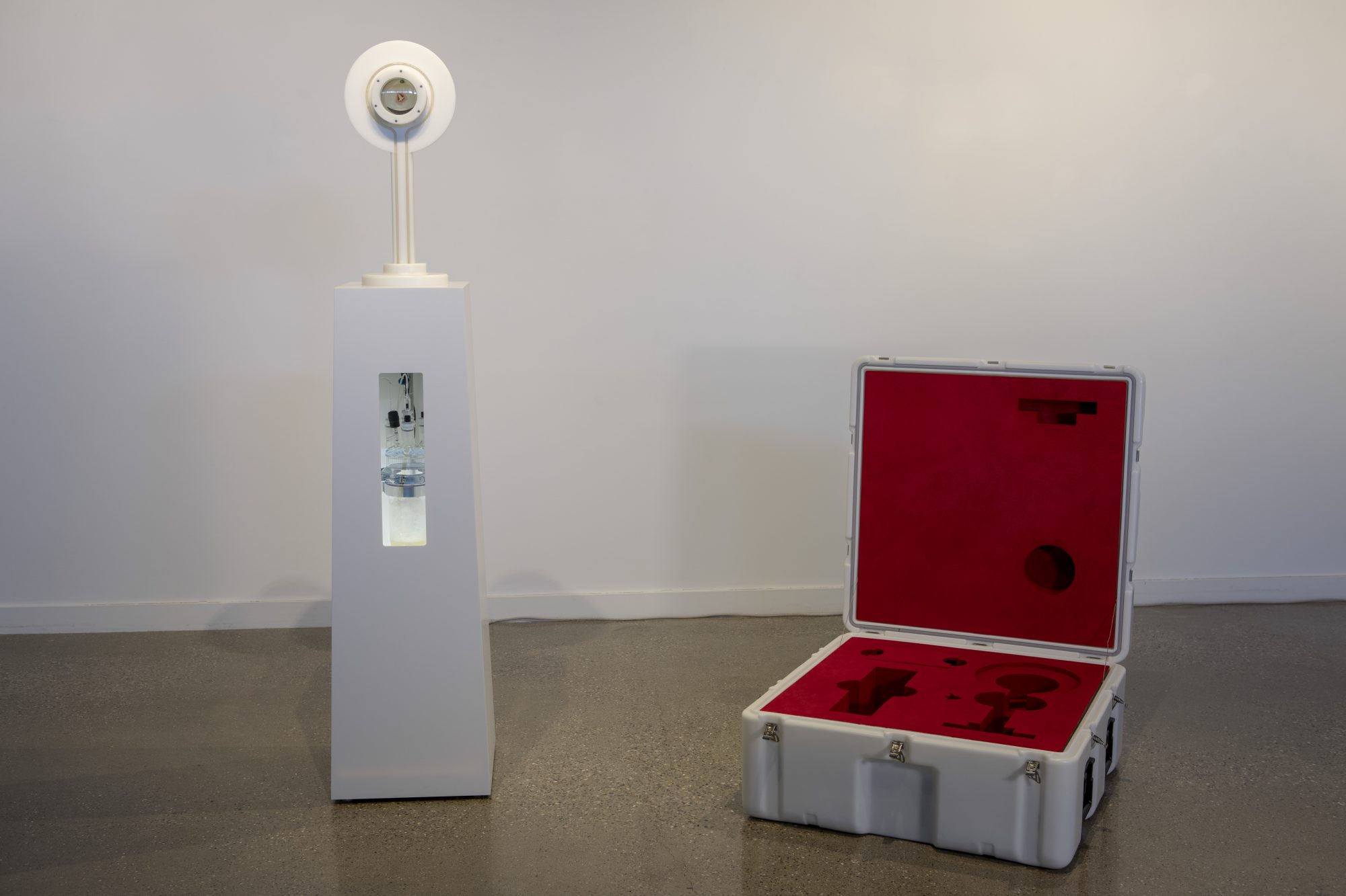 ART-01_Miracles on Demand_AB005175